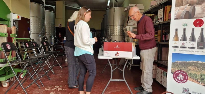tasting wines in the vineyards with hotel pickup hotel - Exploring Catalonia’s Wine Country: An In-Depth Review