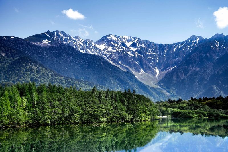 Tateyama Kurobe Alpine Route (including Tateyama Kurobe transportation ticket) & Kamikochi 2-Day Tour - What the tour leaders add, and what they do not