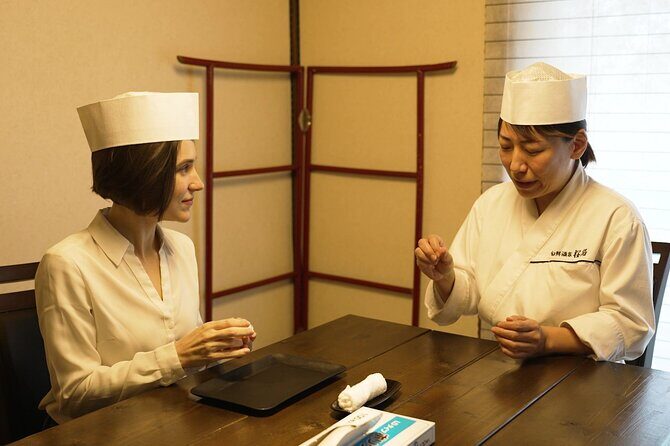 Taught by a professional! Making sushi with Hakodate's Fresh Fish - An In-Depth Look at the Hakodate Sushi Experience