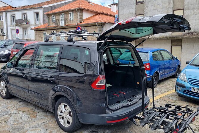 Taxi Bikes transporting Bicycles and Cyclists from Santiago to Porto - FAQ