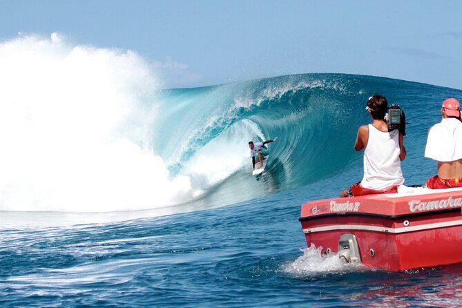 Taxi Boat to Watch the Teahupoo International Surfing Competition - Why This Tour Is Worth It