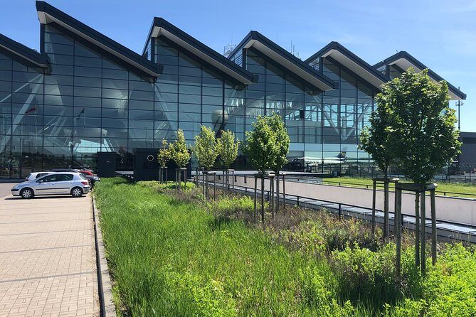 Taxi from Gdask airport to city centre ( old town Gdask ) - A Detailed Look at the Gdansk Airport Private Taxi Service