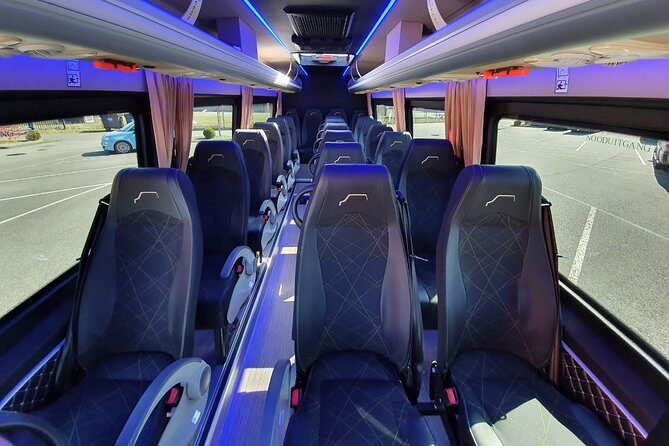 Taxi minibus Transfer Amsterdam Hotel to cruise port Amsterdam - Key Points