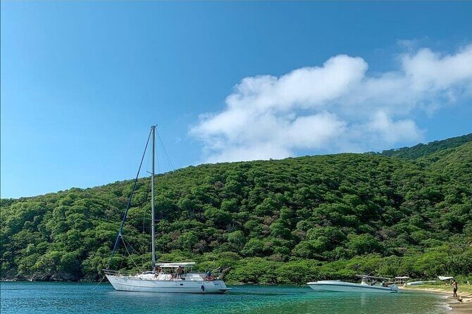 Tayrona by sea - Experience the Beauty of Tayrona by Sea: A Practical Guide to this Marine Adventure