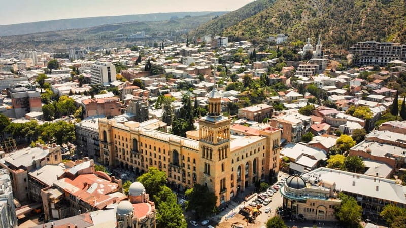 Tbilisi: Alternative Guided Walking Tour with Wine & Snacks - Final Thoughts