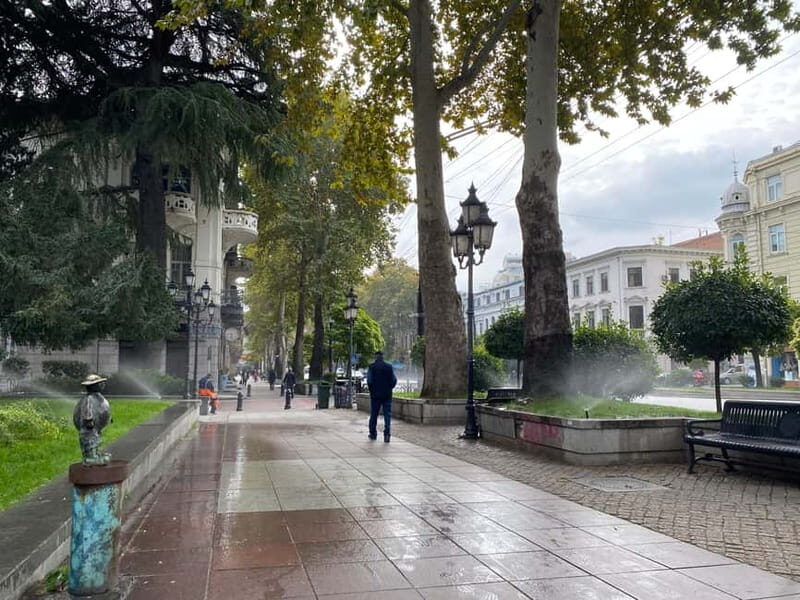 Tbilisi: Central Parks and Beautiful Cafes with 5 Tastings - In-Depth Review of the Tour