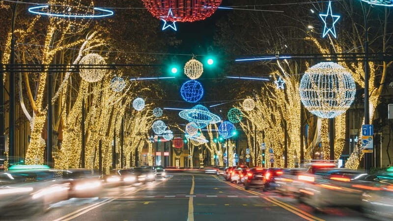 Tbilisi: Christmas Market & Lights Guided Walking Tour - Who Should Consider This Tour?