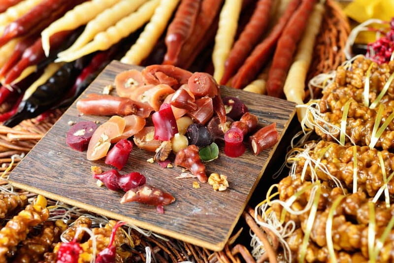 Tbilisi: Food and Culture Walking Tour with Tastings & Wine - A Close Look at the Experience