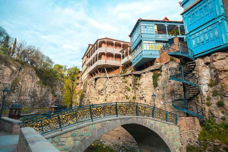 Tbilisi: Guided Tour to the Top 10 Sightseeing Attractions - Who Should Consider This Tour?