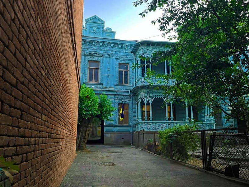 Tbilisi: Hidden Backyards Guided Tour - Final Words: Why This Tour is a Great Choice