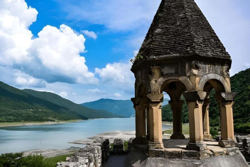 Tbilisi: Kazbegi Ananuri Zhinvali Gudauri Guided Day Trip - A Deeper Look at the Kazbegi Day Trip