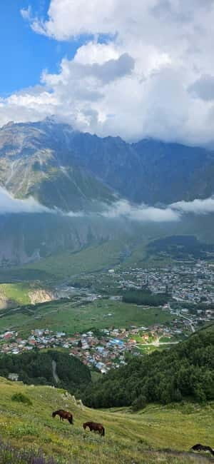 Tbilisi: Kazbegi Group Tour with Khinkali Cooking Class - Tbilisi: Kazbegi Group Tour with Khinkali Cooking Class