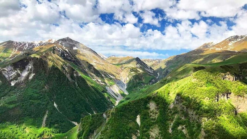 Tbilisi: Kazbegi Gudauri Ananuri and Truso Adventure by 4x4 - The Value of This Experience