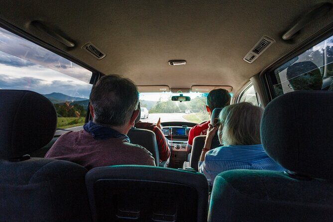 Tbilisi-Kazbegi Shared Transfer - An In-Depth Look at the Tbilisi-Kazbegi Transfer Experience