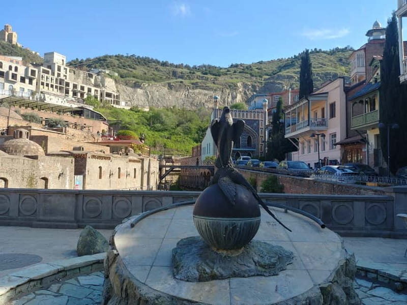 Tbilisi: Private walking tour of Tbilisi's highlights - Who Should Consider This Tour?