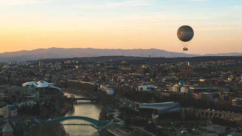 Tbilisi: Top 20 Highlights Guided Walking Tour with Tastings - A Deep Dive into the Tbilisi Experience
