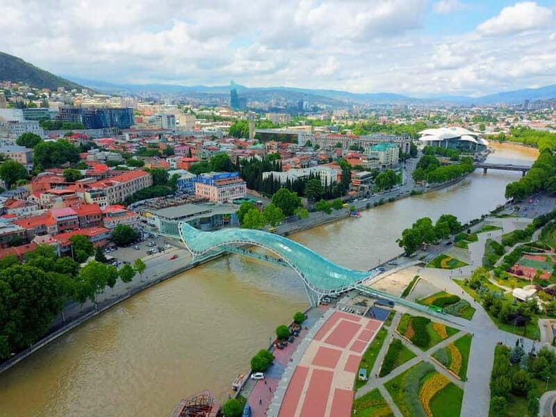 tbilisi:cityseeghting cruize on river - A Detailed Look at the Tbilisi River Cruise Experience