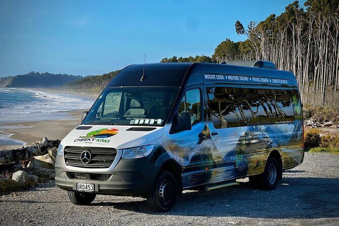 Te Anau to Invercargill Small Group Transfer - An In-Depth Look at the Te Anau to Invercargill Transfer