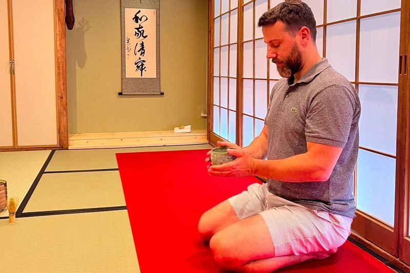 Tea Ceremony Experience in Osaka - A pause from Dotonbori’s busy streets