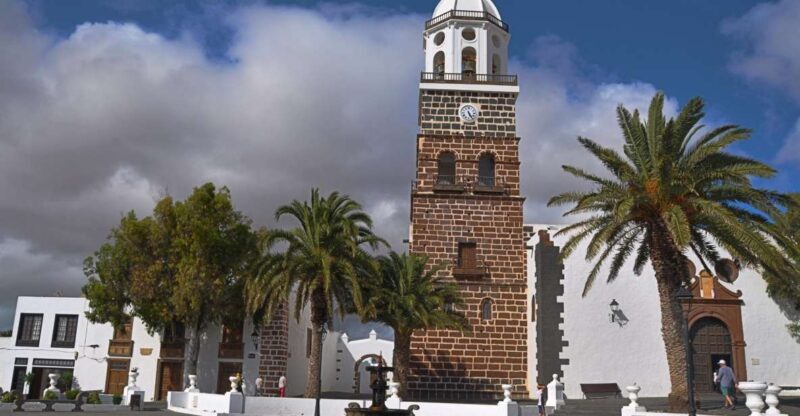 Teguise: Market and César Manrique Foundation Tour - Teguise: Market and César Manrique Foundation Tour — A Genuine Dive into Lanzarote’s Heart and Art