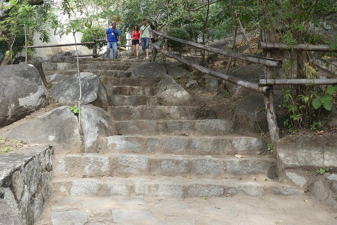 Tehuacalco Fascinating Archaeological Site Just 60 Minutes Away! - FAQ
