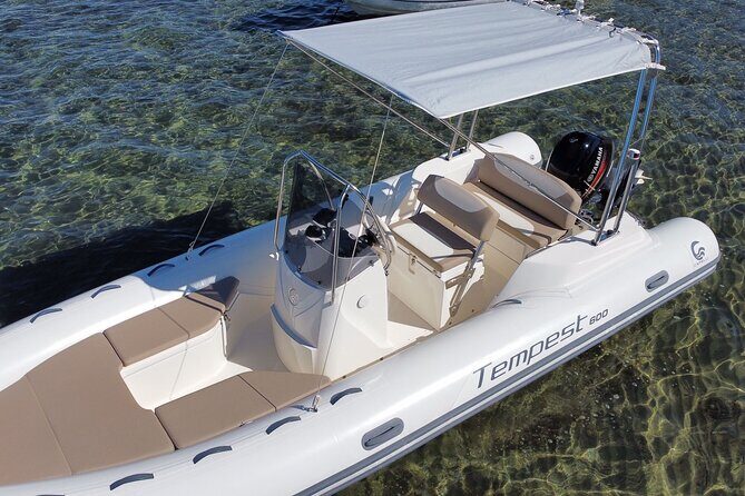 Tempest 600 Hair Rental in the Baunei Coast (max. 8 pax) - Key Points