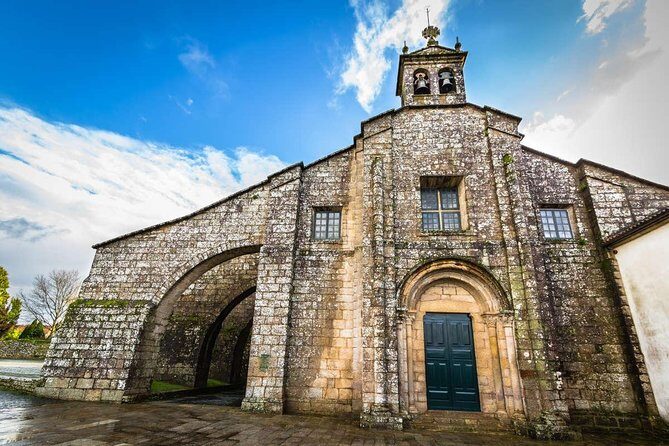 Templar Tour in Santiago de Compostela - Santa María del Camino & Santa María la Mayor del Sar