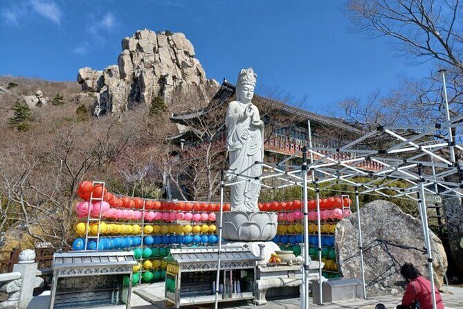 Temple Tour : Namhae Geumsan Boriam Hermitage Tour from Busan - FAQ