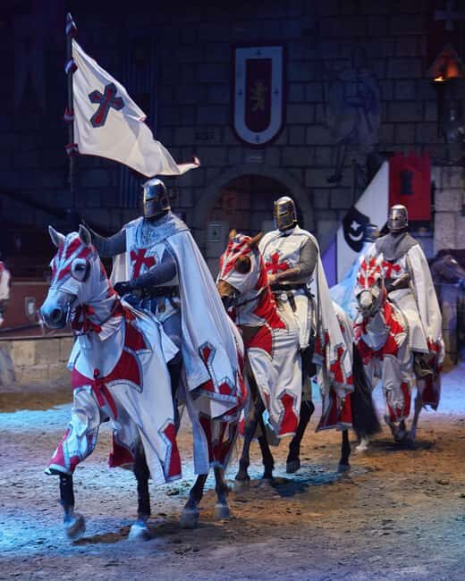 Tenerife: Castillo San Miguel Medieval Show and Banquet - Viewing Experience and Seating