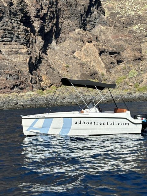Tenerife: rent a boat without license - Key Points