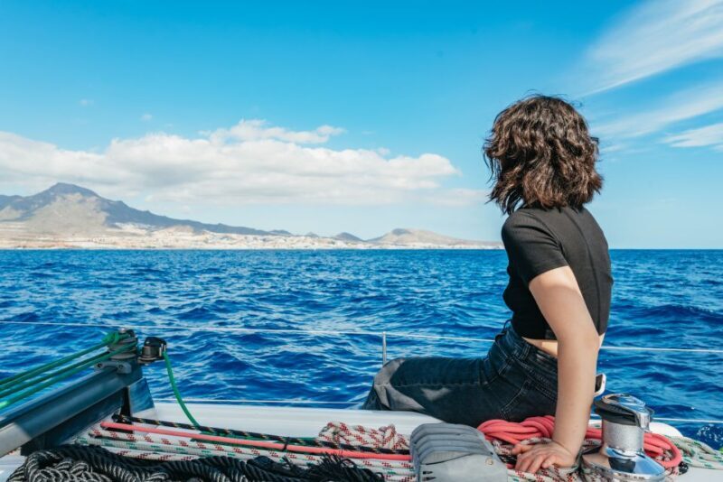 Tenerife: Whale & Dolphin Watching with Drinks and Snacks - FAQs