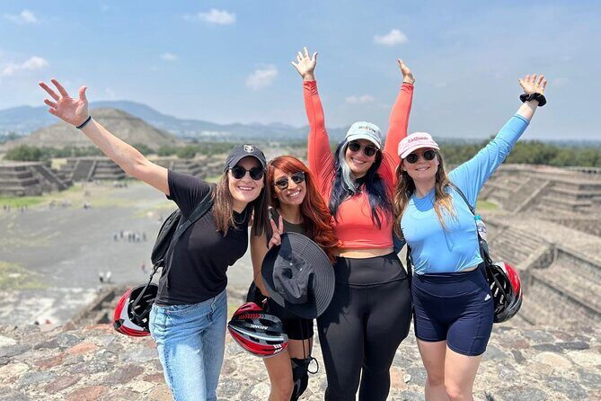 Teotihuacan : Pyramids and Sacred Caves with Expert Guide - Discovering Teotihuacan: Pyramids and Sacred Caves with an Expert Guide