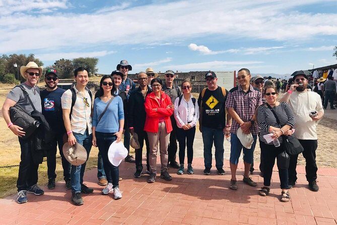 Teotihuacan Pyramids Tour, small group in Van, from Mexico City - FAQ