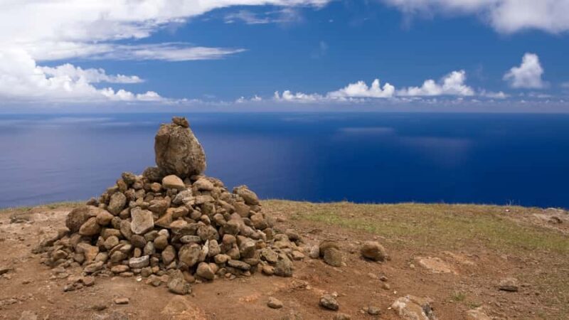 Terevaka Horse Excursion: The highest point and 360° view. - The Sum Up
