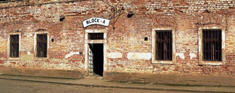 Terezin: Guided Tour of the Concentration Camp and Museum - What Guides and Travelers Say