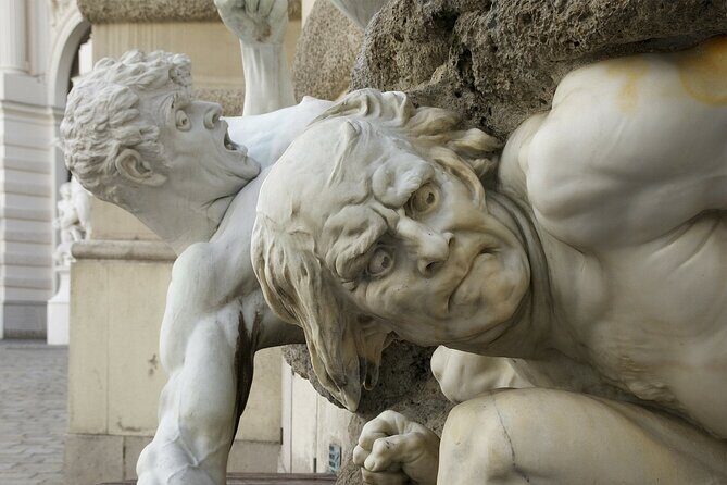 Terrible crimes in Vienna, hidden secrets of the inner city - Who Should Consider This Tour?