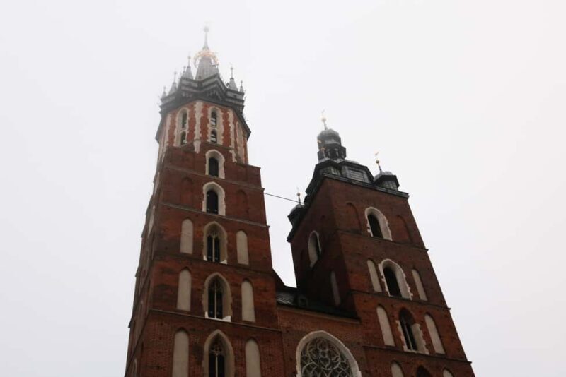 Terrifying Krakow: A Dark Walking Tour of the Old Town - A Dark Walk Through Krakow’s Historic Shadows