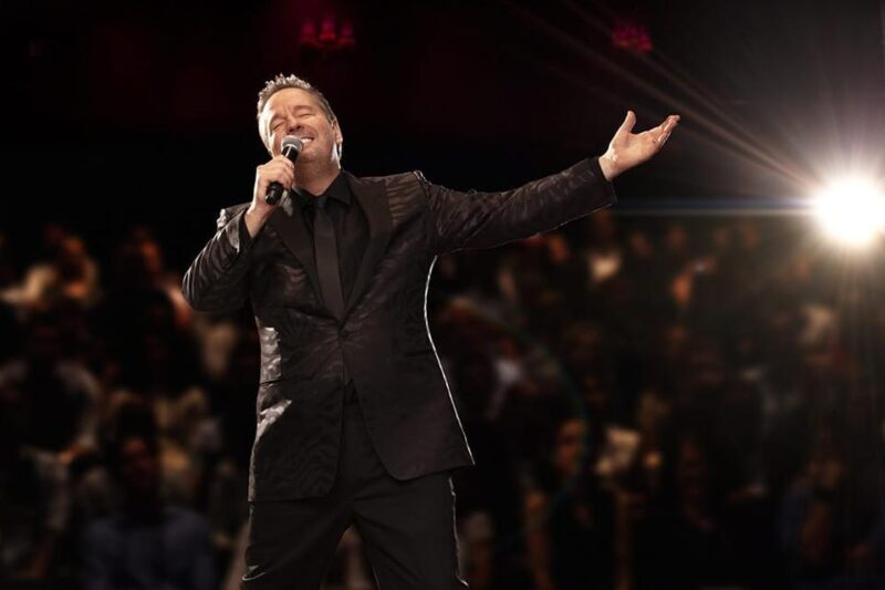 Terry Fator: One Man, a Hundred Voices, a Thousand Laughs! - A Closer Look at the Experience