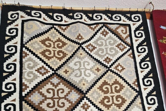 Textiles, Chocolate, Candle-Making and Master Painter - Experience the Heart of Oaxaca: Textiles, Chocolate, Candle-Making, and Artistic Masterpieces