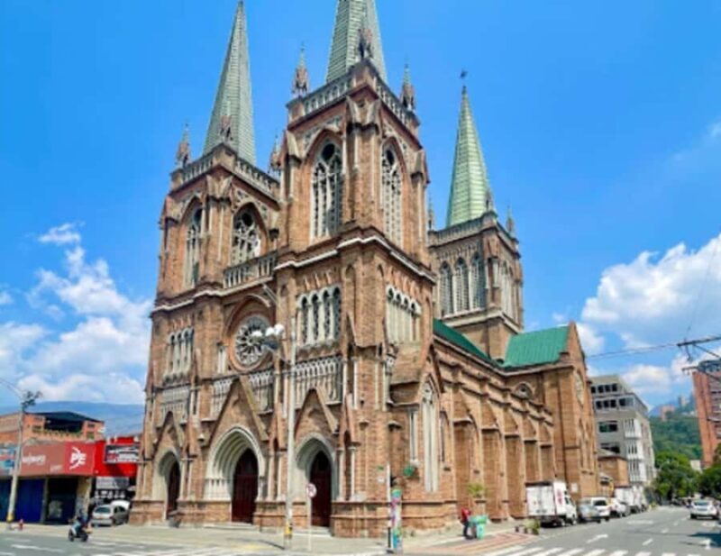 Th art of Coffee in Medellin, Colombia. - Key Points