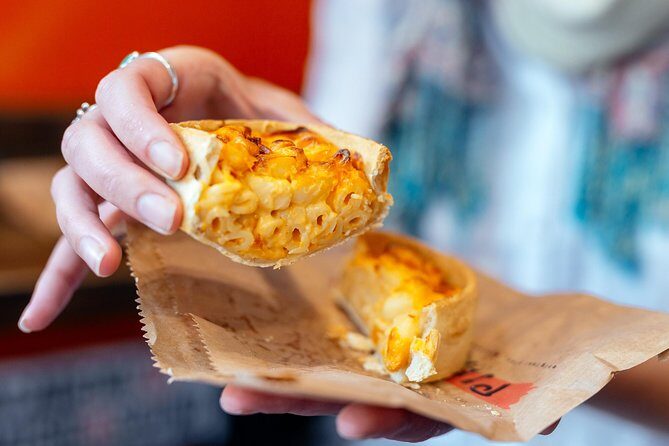 The 10 Tastings of Edinburgh With Locals: Private Food Tour - The Heart of the Tour: An In-Depth Look