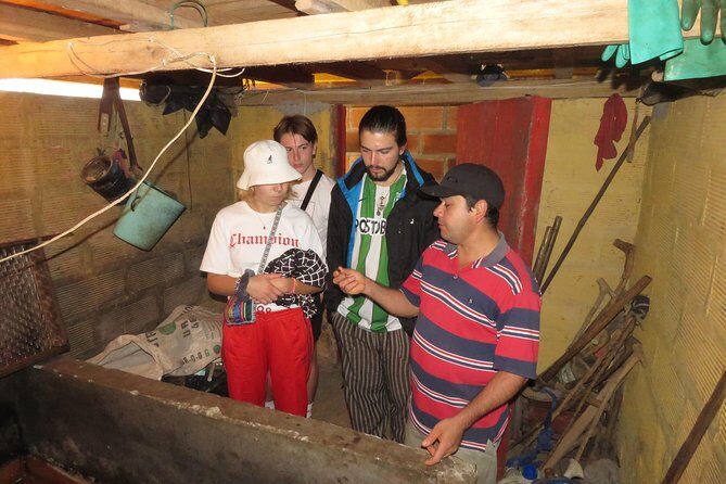 The Anti Coffee tour: a visit to La Cascada Arcoiris Farm - Exploring the Experience in Detail