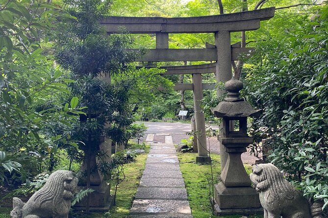 The Art of Beauty in Omotesando's Nezu Garden and Beni Museum - An Authentic Blend of Art, Nature, and Tradition