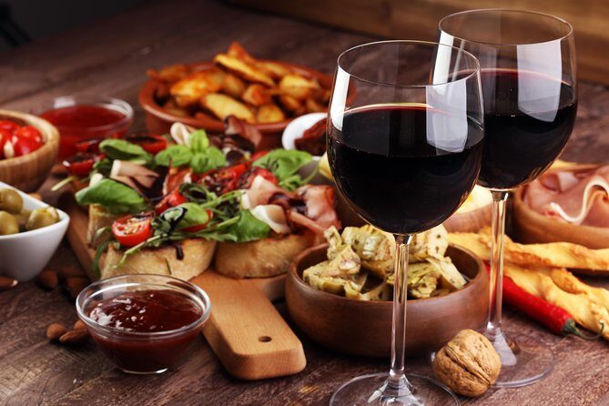 The art of the Italian Aperitivo with a local: Learn & Enjoy in Parma - Key Points