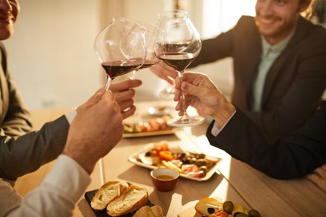 The art of the Italian Aperitivo with a local: Learn & Enjoy in Positano - A Delightful Evening in Positano: The Art of the Italian Aperitivo with a Local