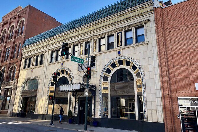 The Artisan Tour Art, Food and the Culture of Leisure - In-Depth Review of the Asheville Artisan Tour