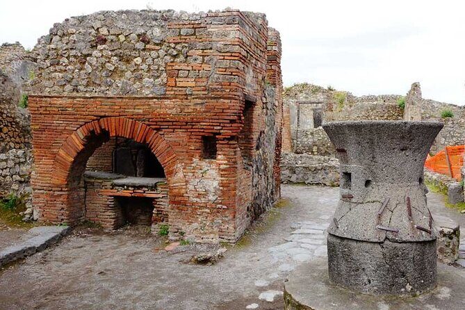 The beautiful Pompeii, two-hour tour to discover the hidden places of the city - Who Will Love This Tour?