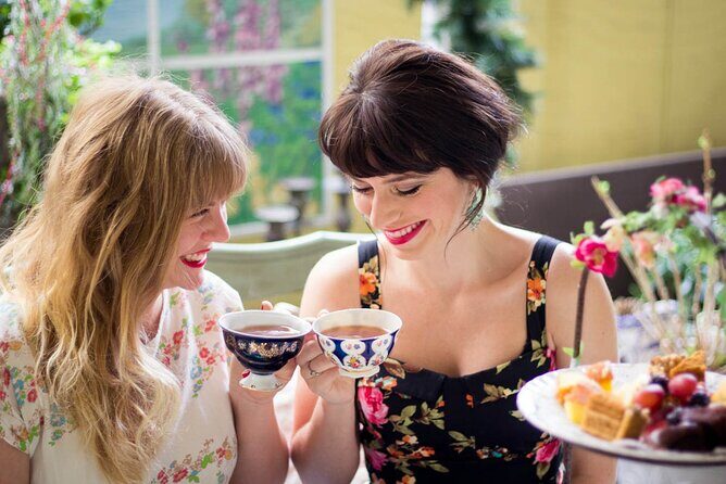 The Bermuda Tea and Tales Experience - Key Points