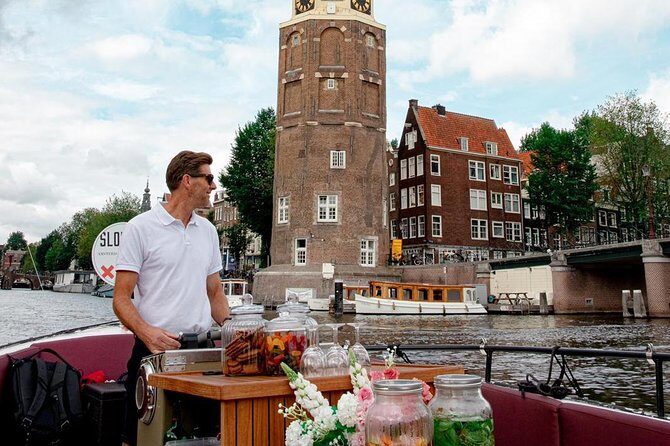 The best boat trip through the Amsterdam canals - The Practicalities