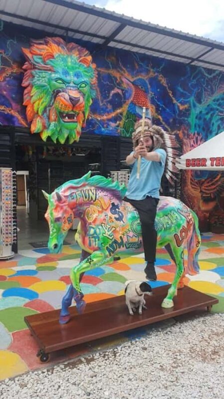 The best Commune 13 Tours in Medellín - The Sum Up